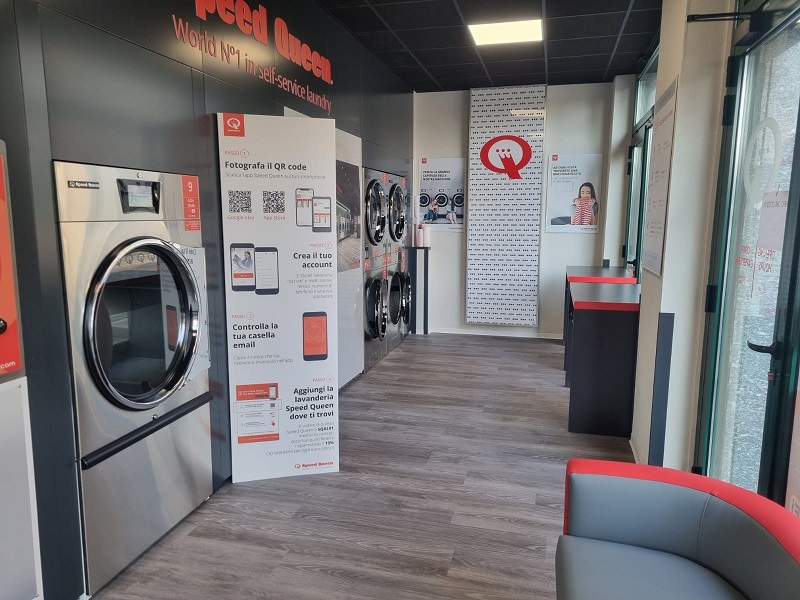 Speed Queen lavanderia self-service, Alessandria