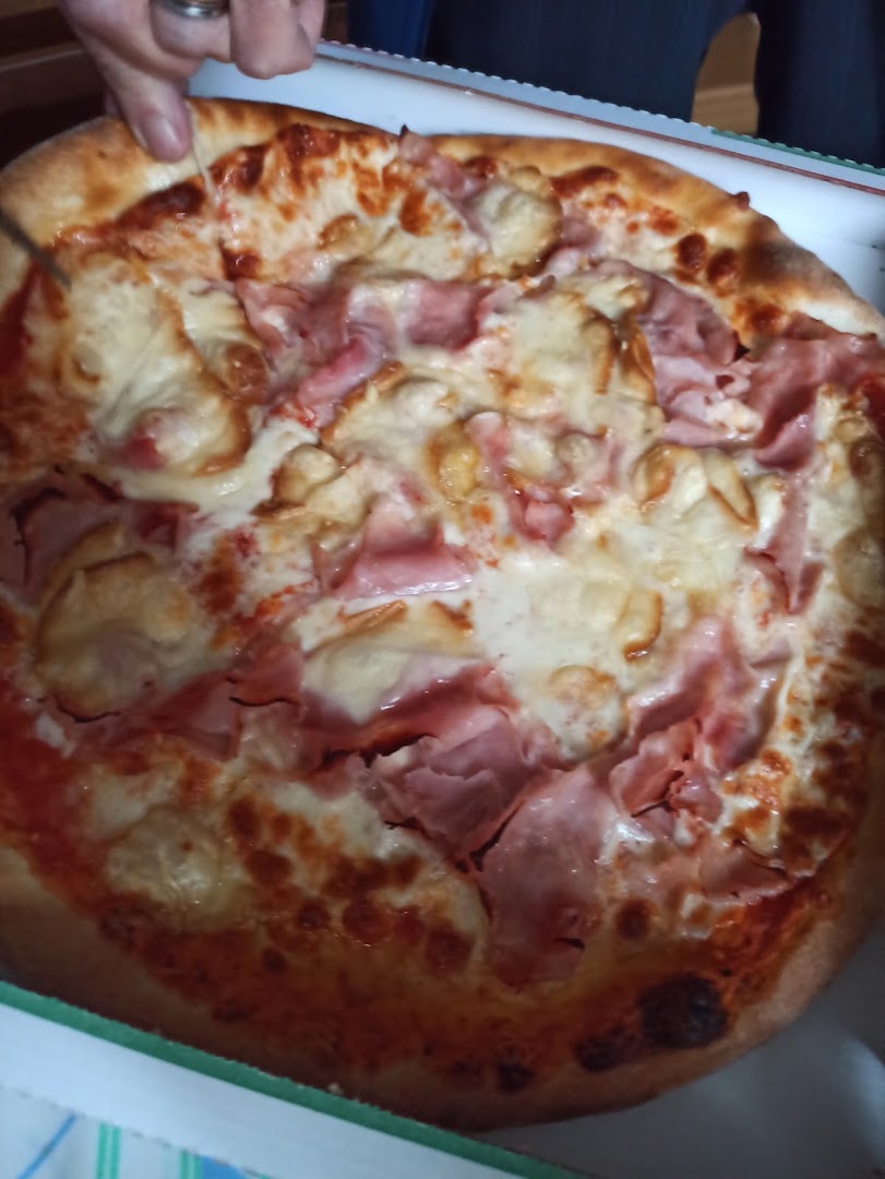 Speedy Pizza 3