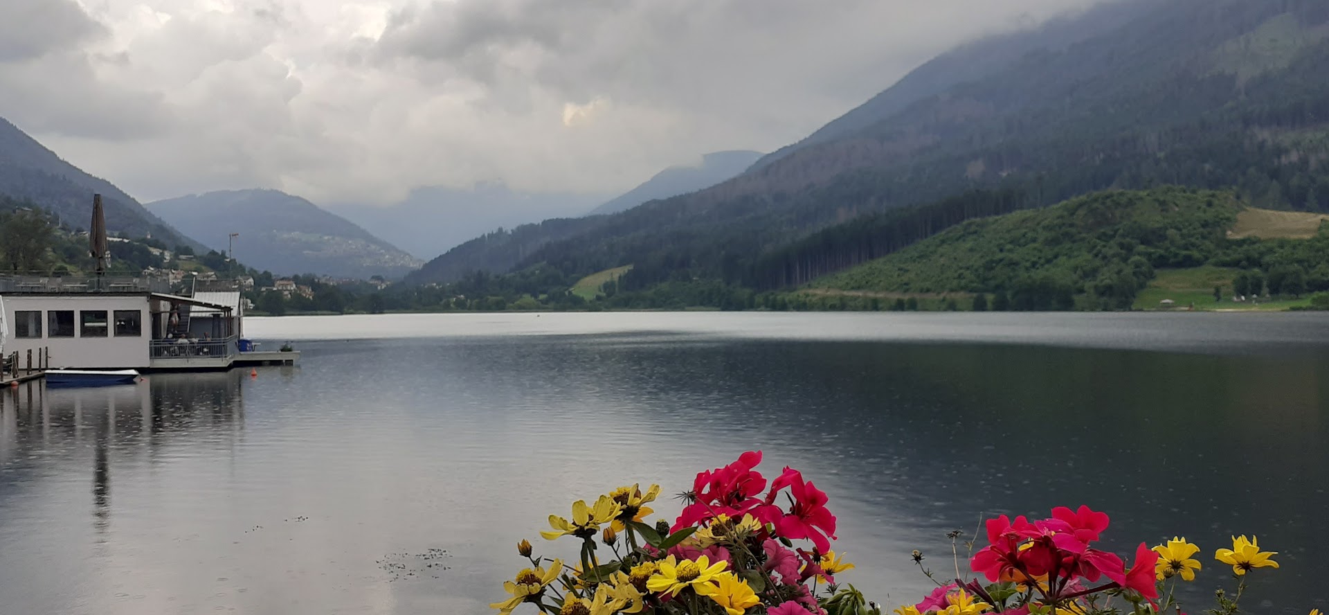 Spiaggetta sul lago Serraia