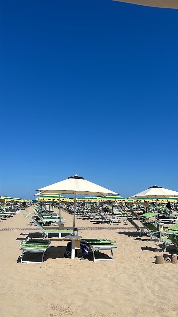 Spiaggia 105
