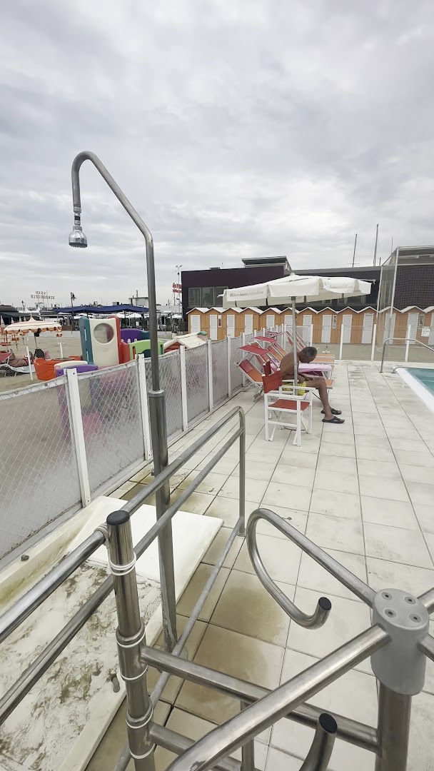 Spiaggia 91 Con Piscina
