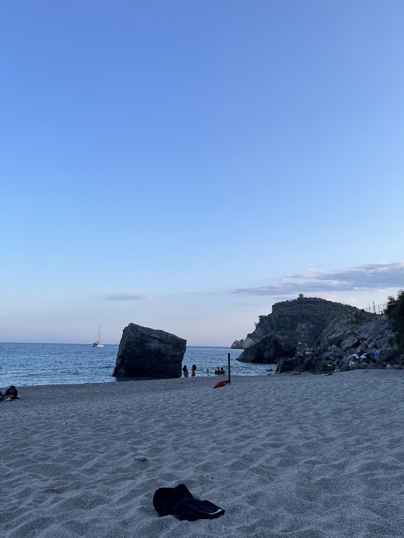 Spiaggia del Malpasso, Finale Ligure