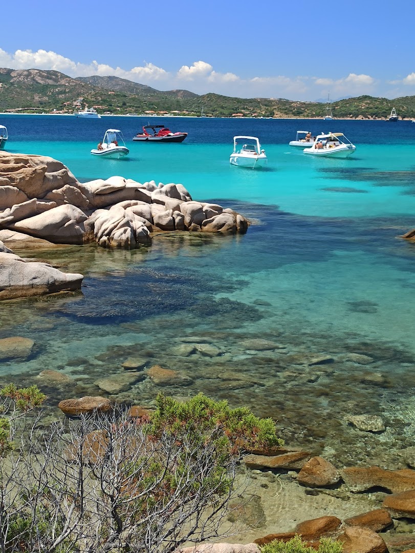 Spiaggia di Cala Girgolu, Loiri Porto San Paolo