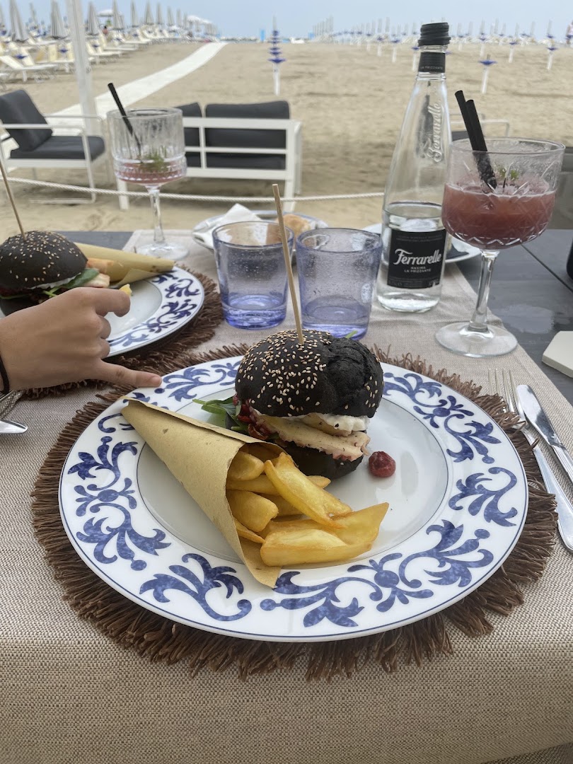 Spiaggia & Ristorante Grand Hotel Cesenatico
