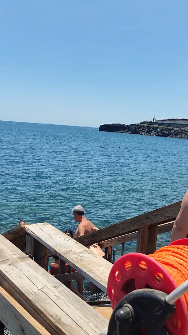Spiaggia vulcanica "San Giovanni Li Cuti"