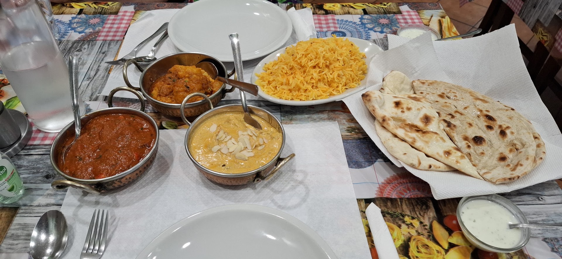 SPICE VILLAGE RESTAURANT MILANO HALAL FOODS, Milano