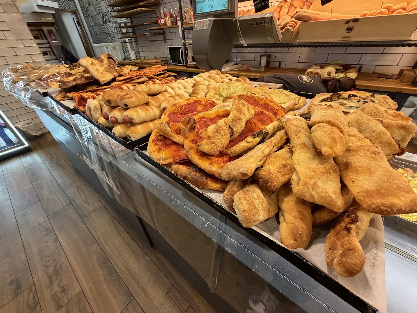Spiga D'Oro Bakery p.vendita VIA LILLONI /VIA BASALDELLA/DRAGONA