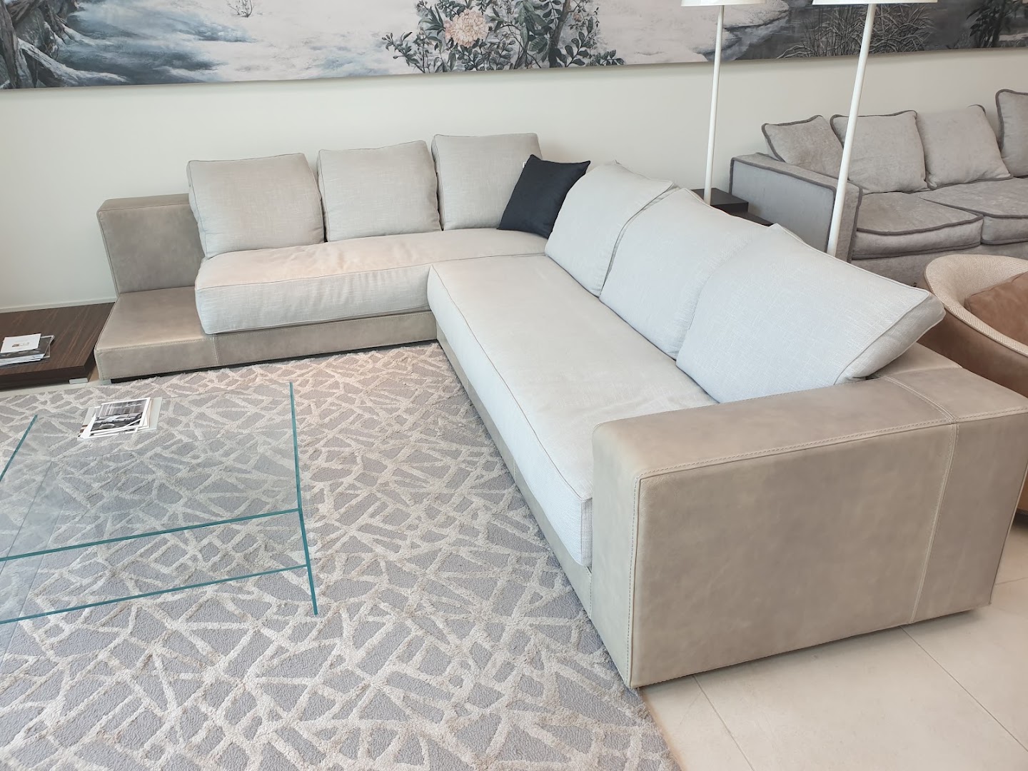 Spinelli A&G Interiors | Arredi su misura, divani e imbottiti artigianali | Arosio | Como