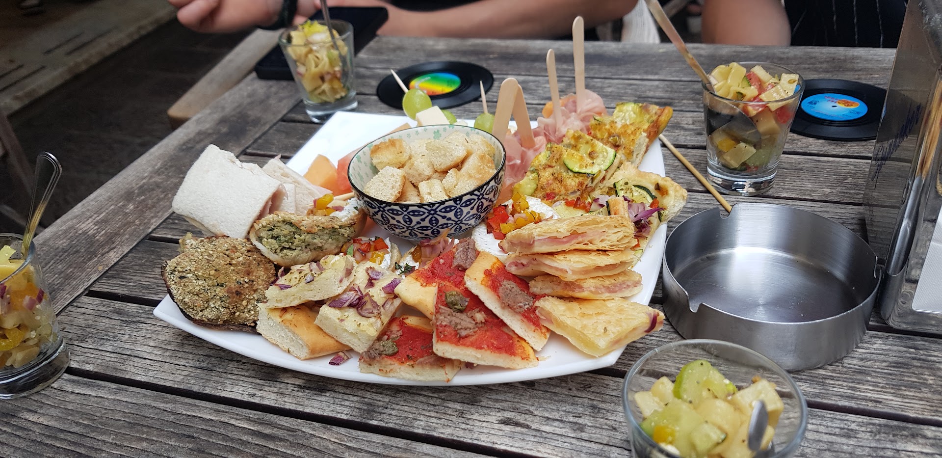 Spinnaker Bar