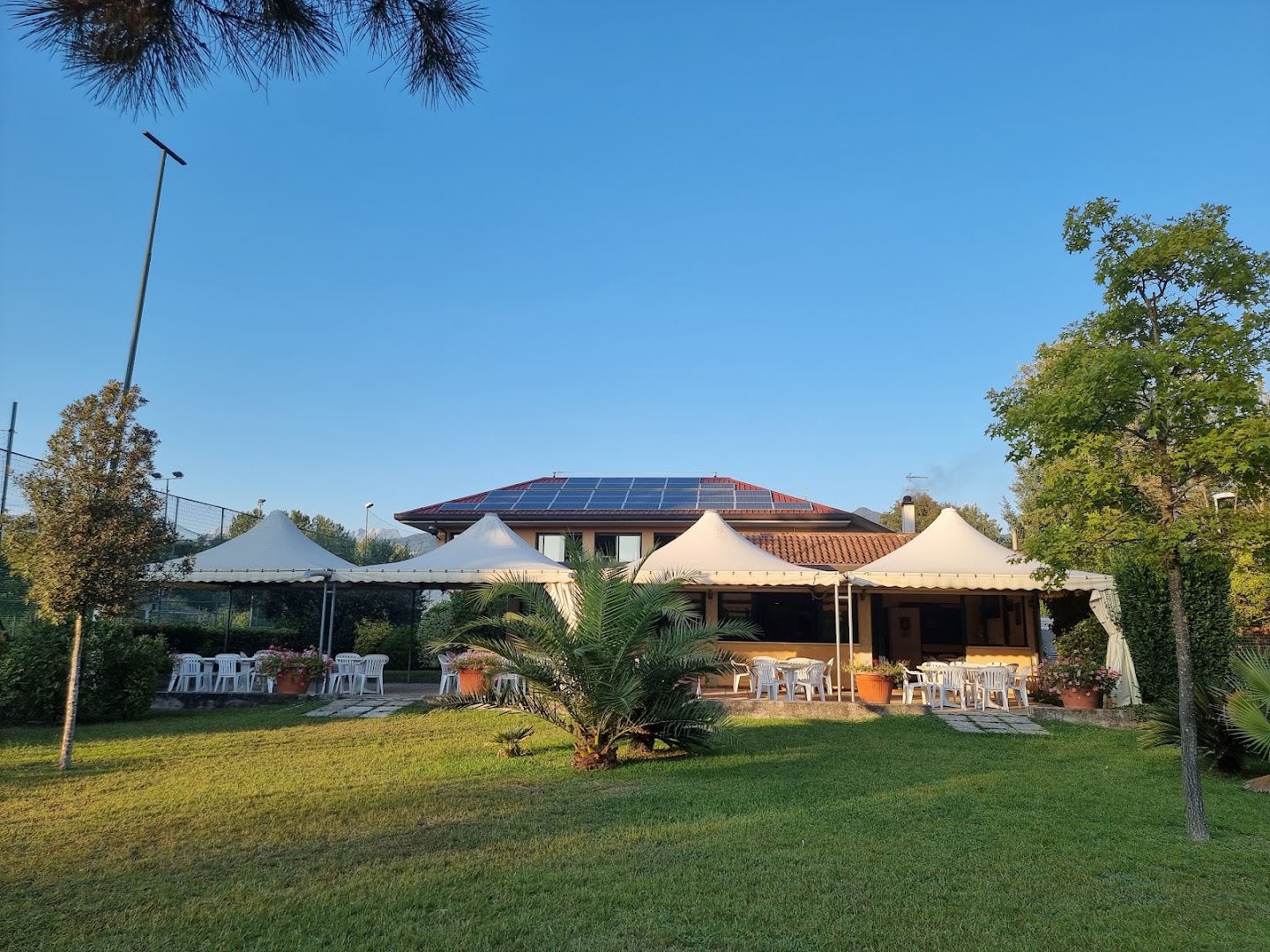 Sporting Club Le Pinete, Massa