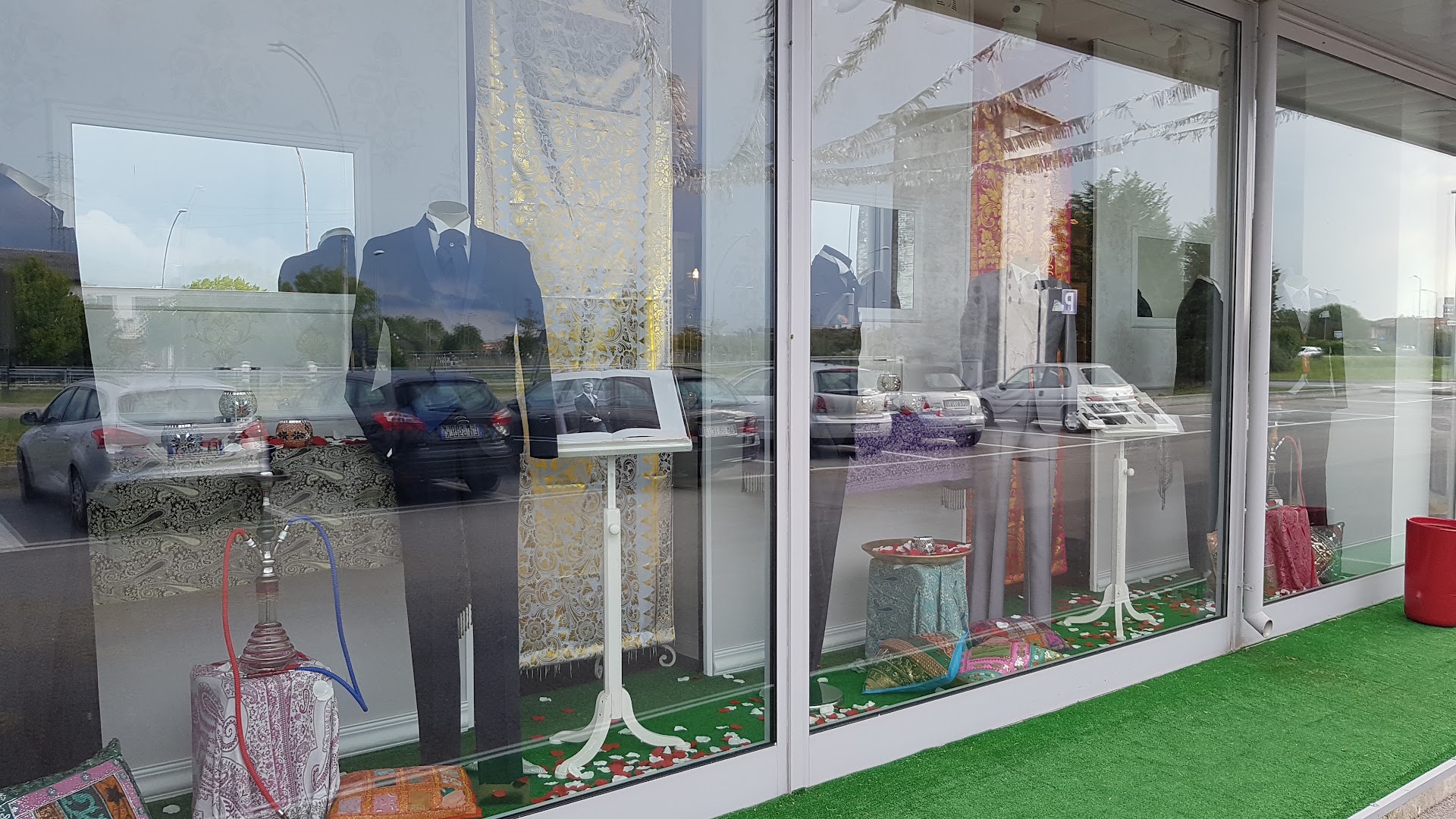 Sposissimi - Abiti da Sposa, Sposo e Cerimonia