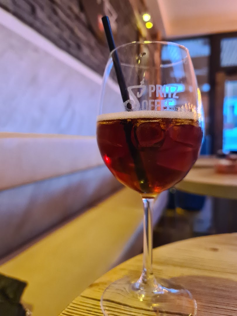 Spritz&Coffee di Serena Collovati