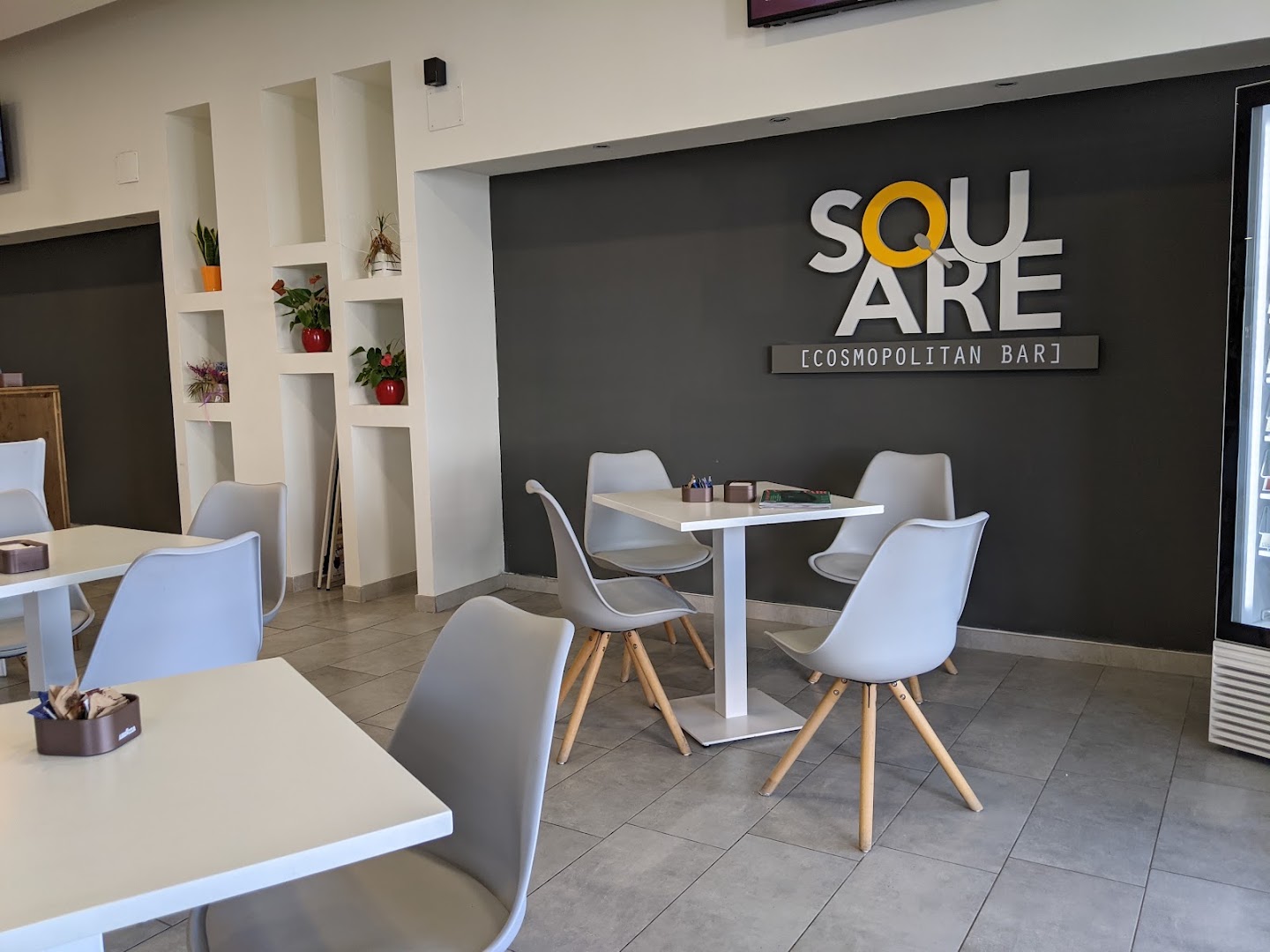 SquareBar