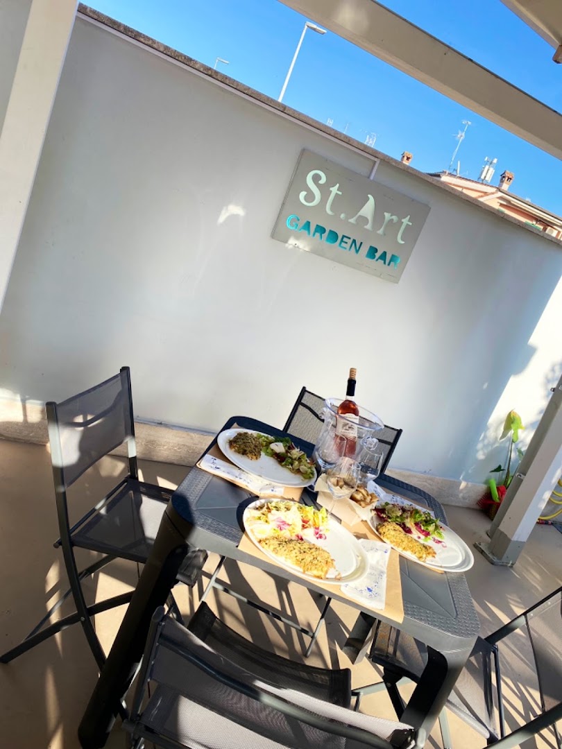 St.Art Garden Bar
