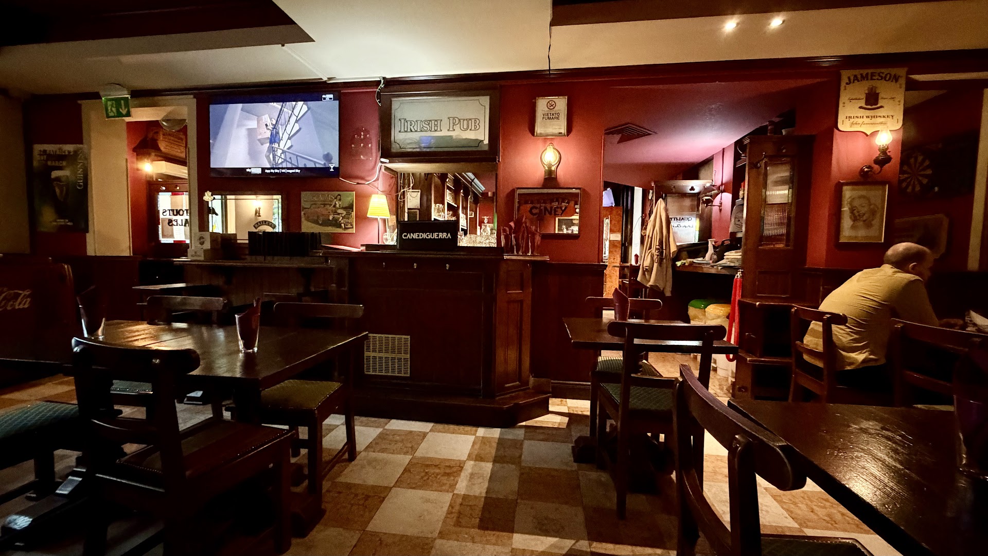 St. Thomas's Gate Pub