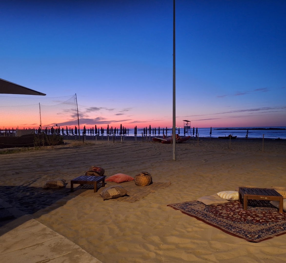 Stabilimento Balneare e Ristorante - Bar, Cacao Beach
