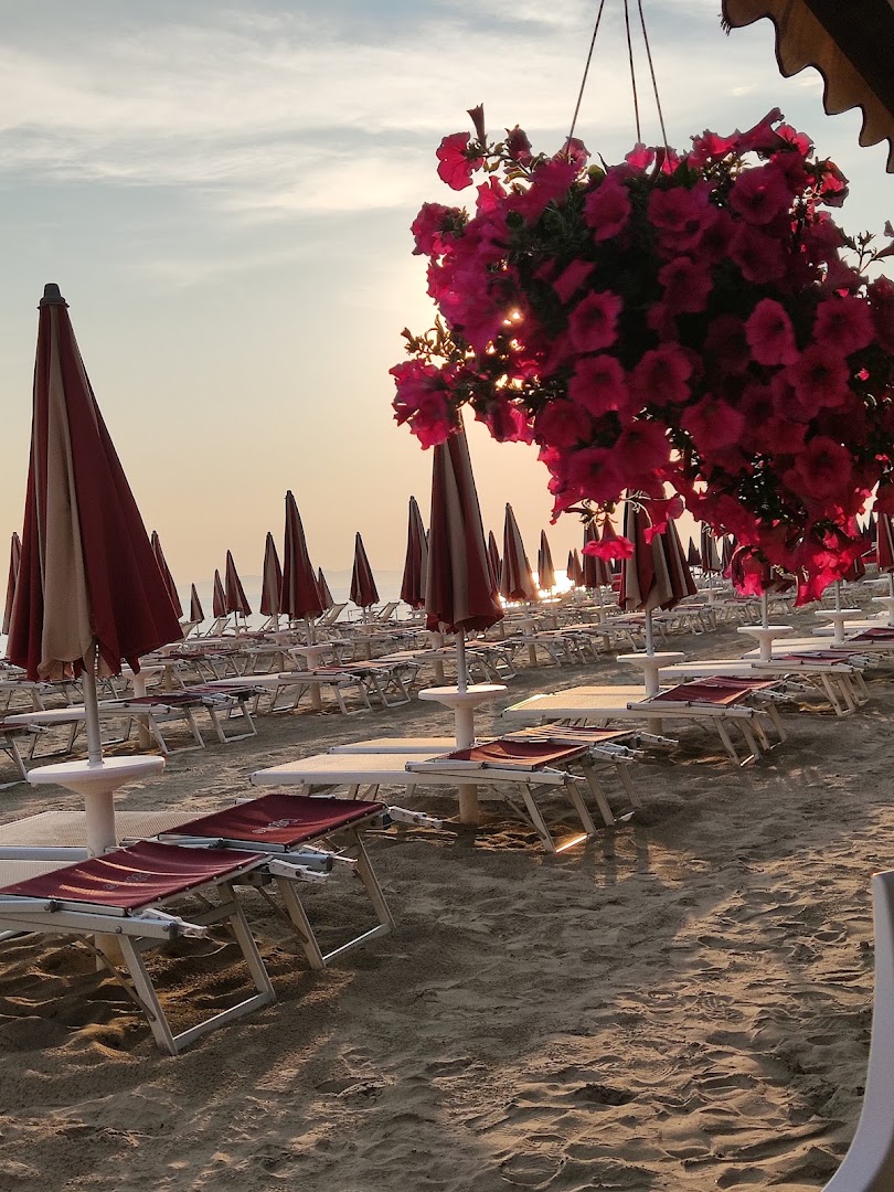 Stabilimento Balneare "Il Gabbiano"