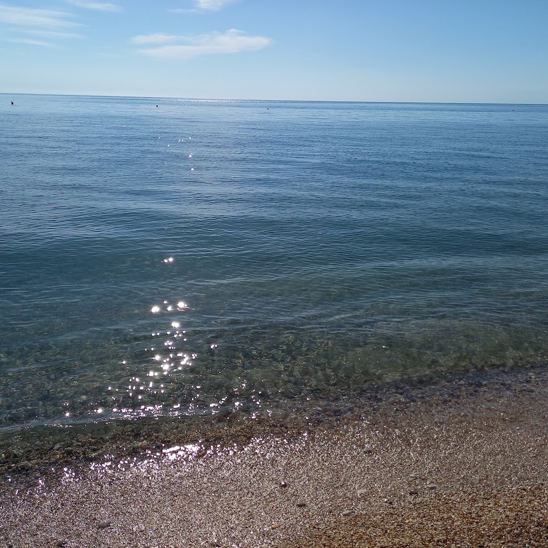 Stabilimento Balneare Lido Dei Pini