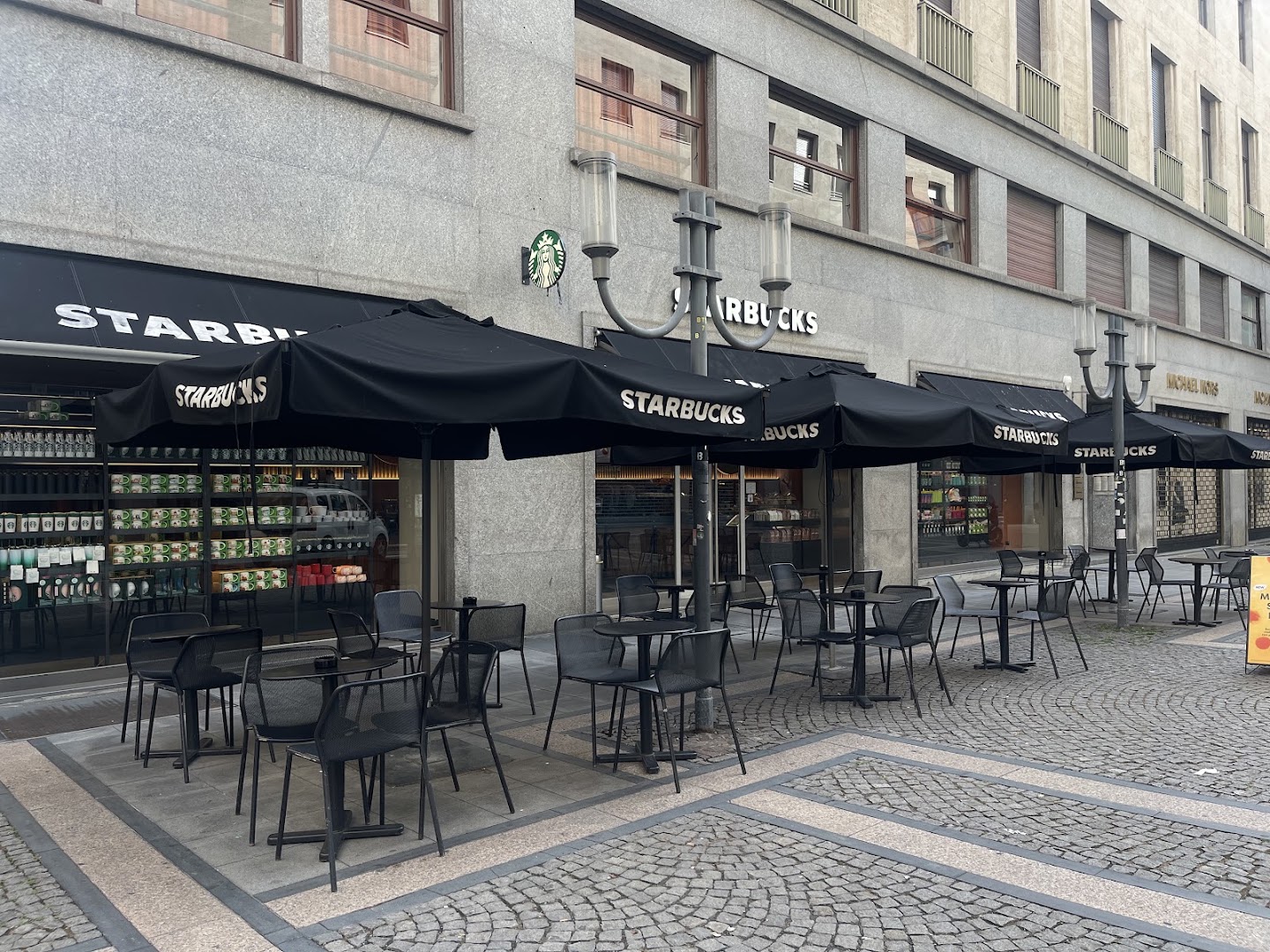 Starbucks - Torino Buozzi