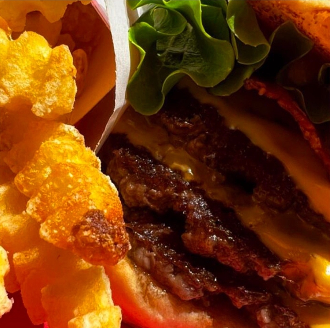 Starvin' Burger