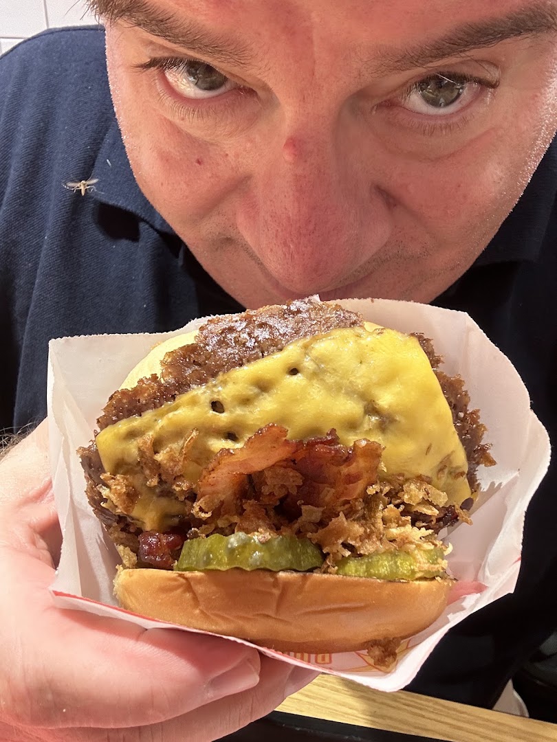 Starvin' Burger