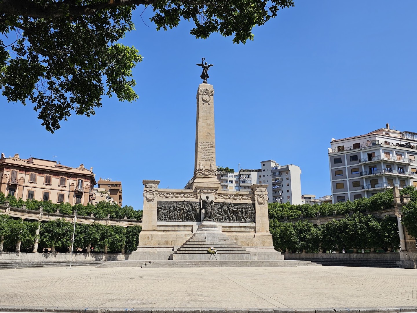 Statua della Libertà, Palermo