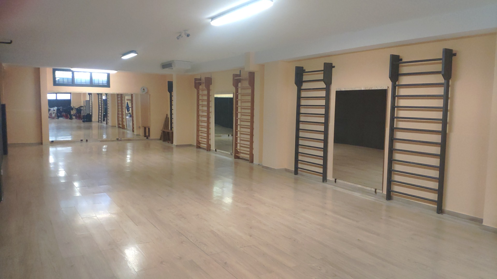 Stay Fitness - Piscina "Le Rose"