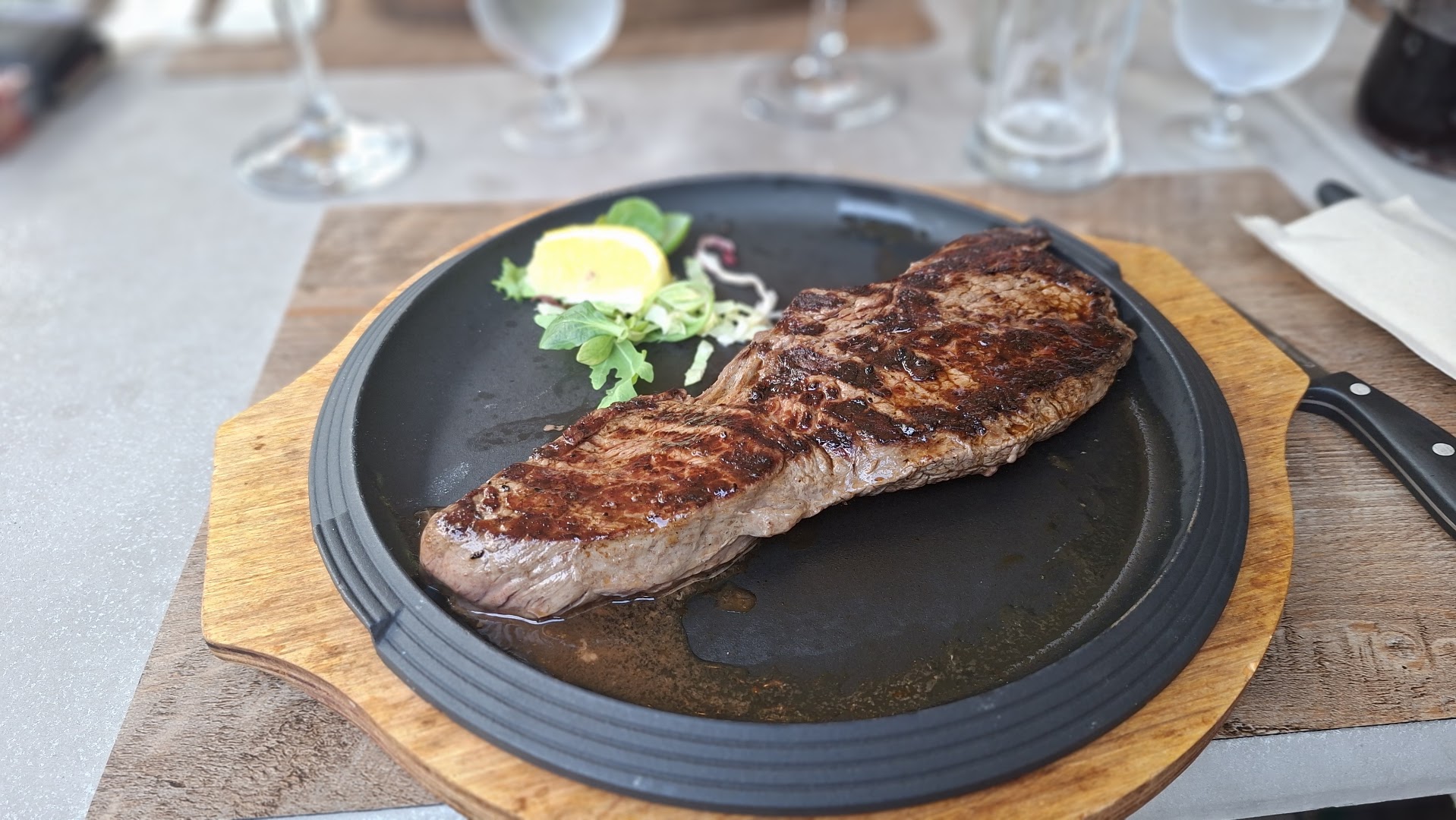 Steak House - Mad'O Buffalo