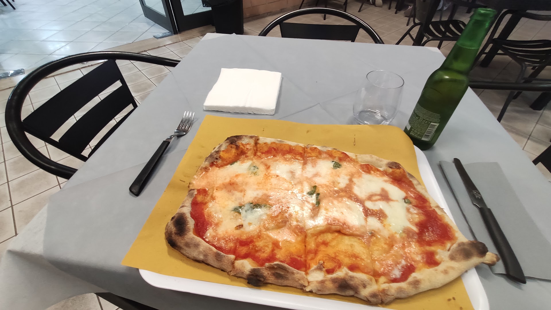 Stefano's Bar & Pizza