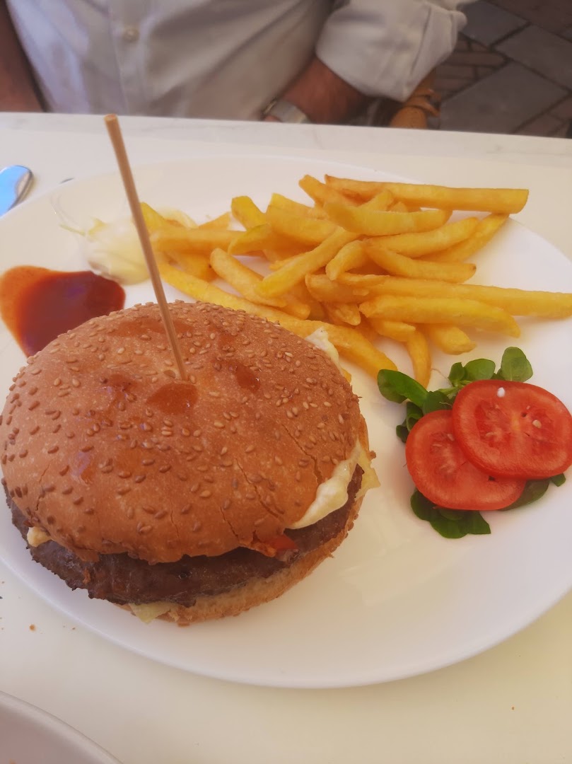 Stella | Bar Ristorante