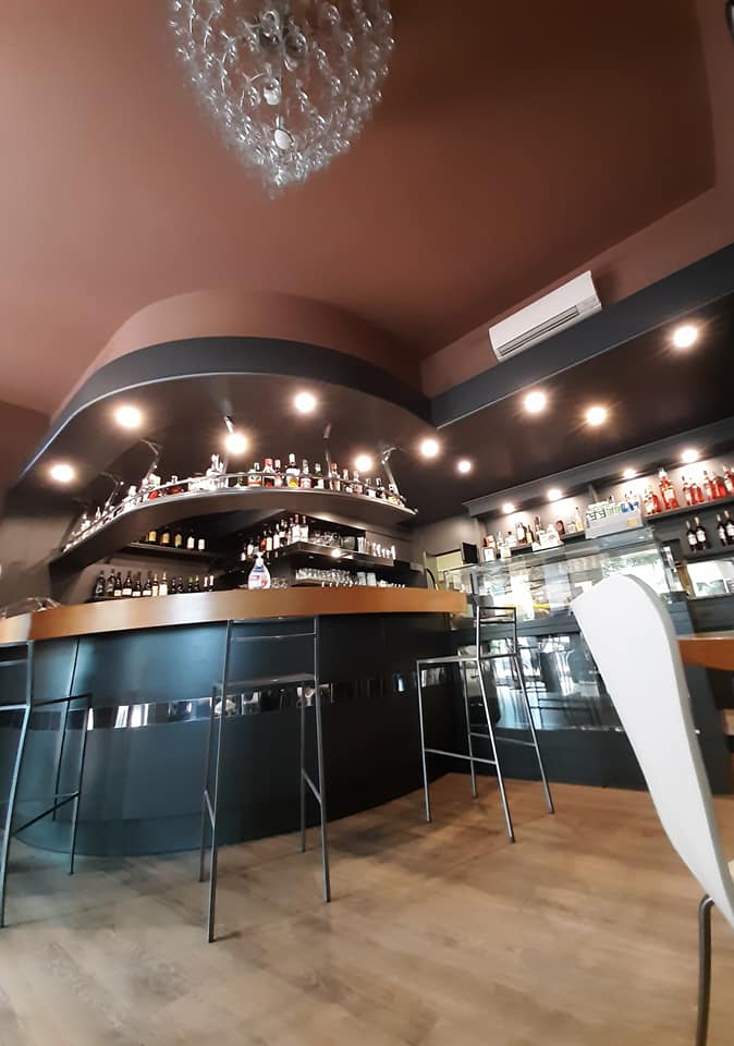 Stella bar