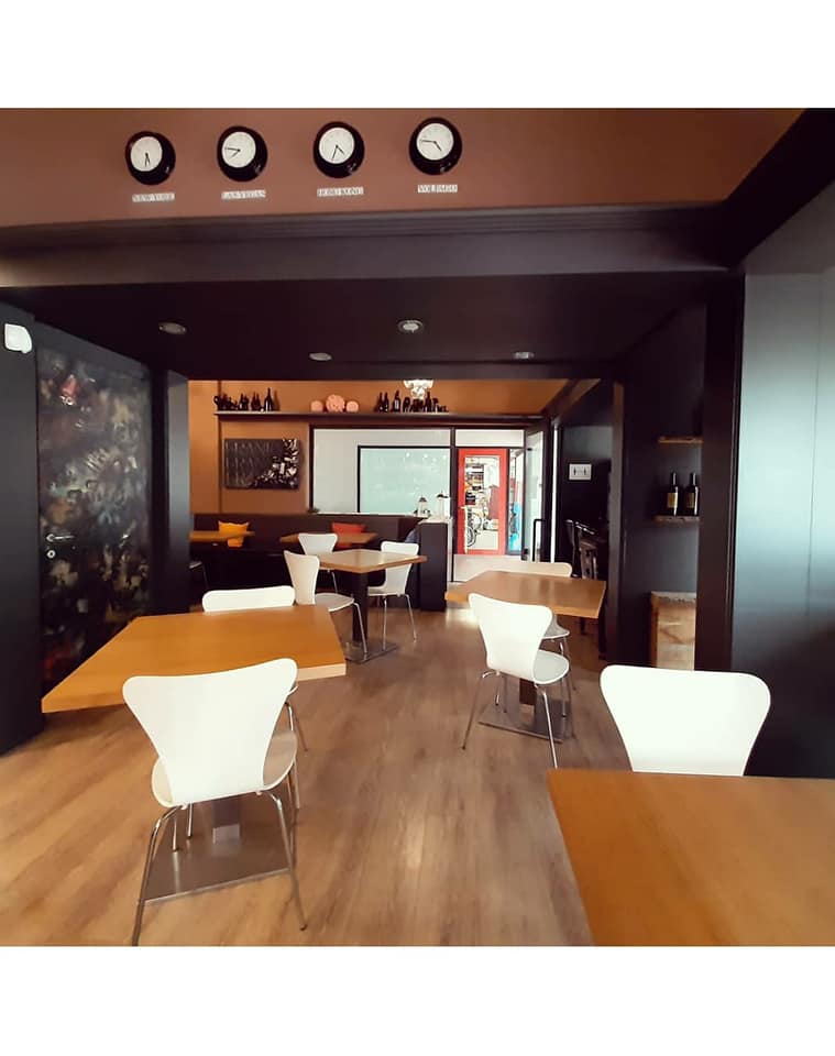 Stella bar
