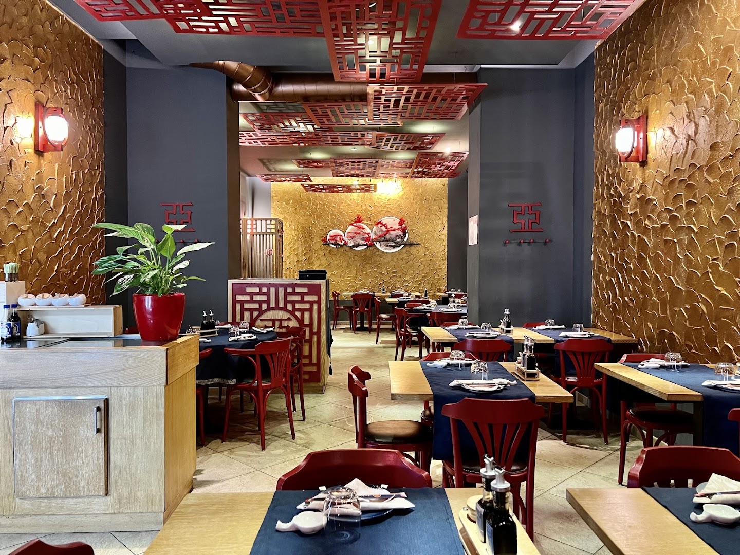 Stella d'Asia, Milano