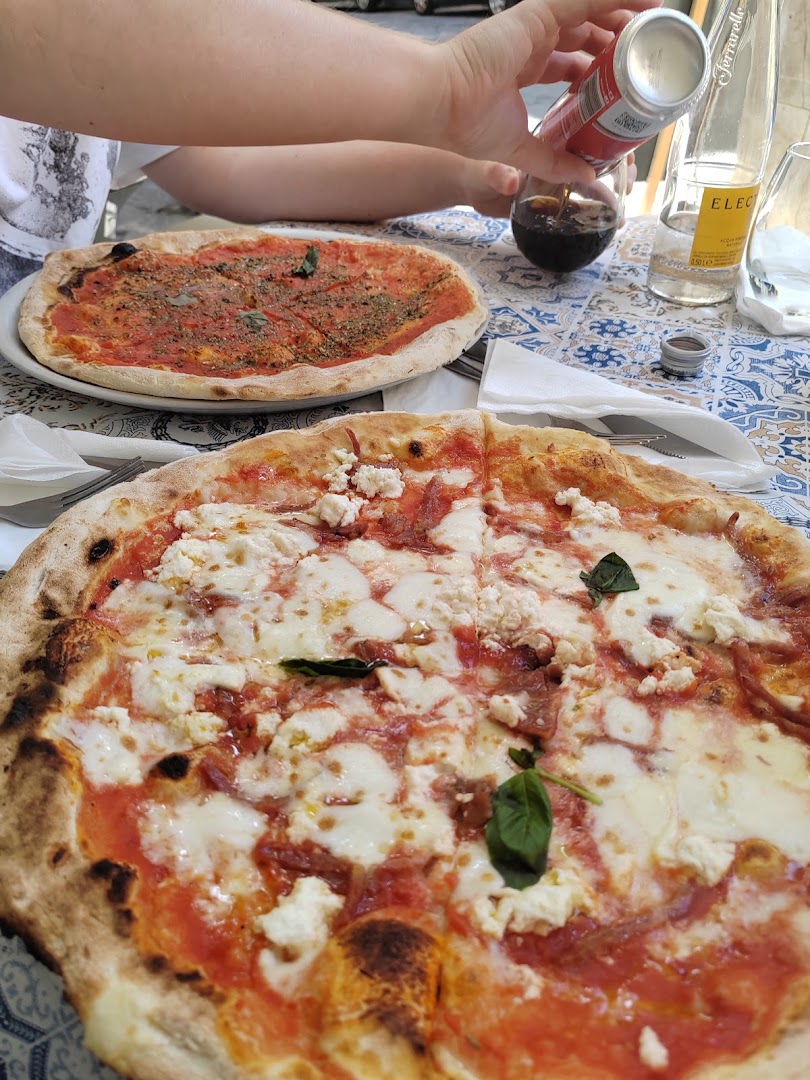 Stella Maris hosteria -pizzeria
