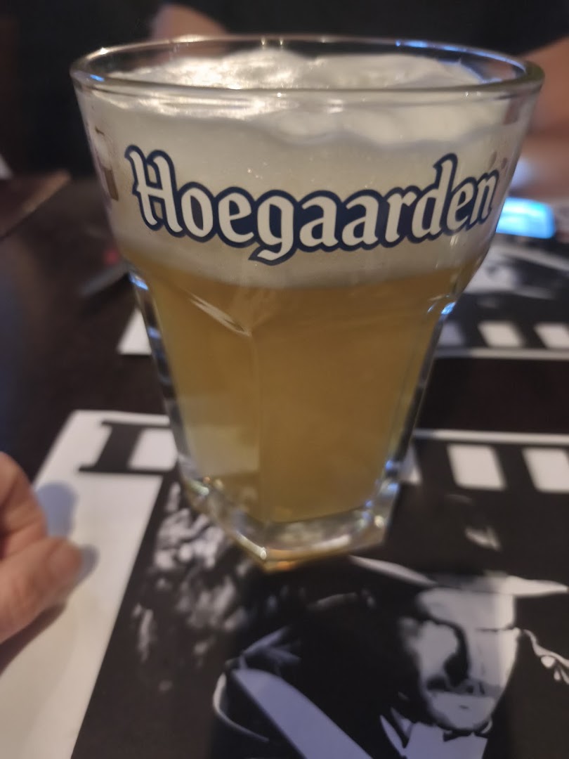 Stella PUB