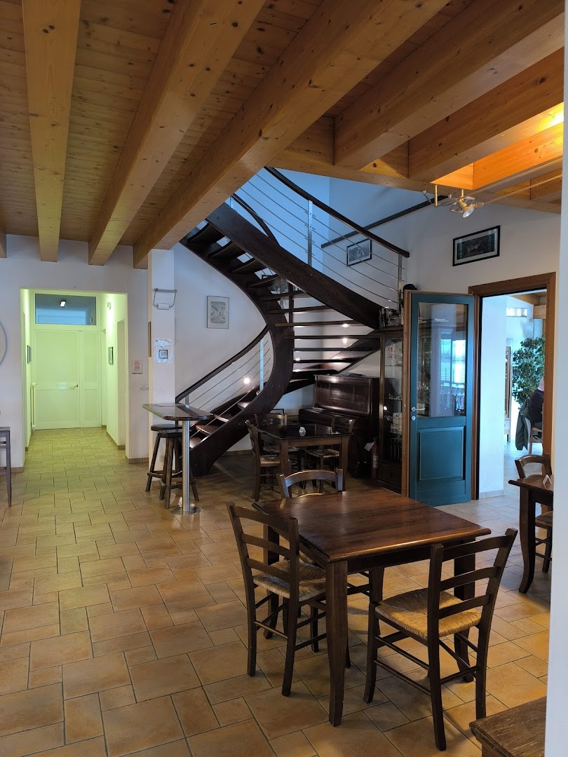 Steva del Marchi Agriturismo - vendita vino - bed & breakfast