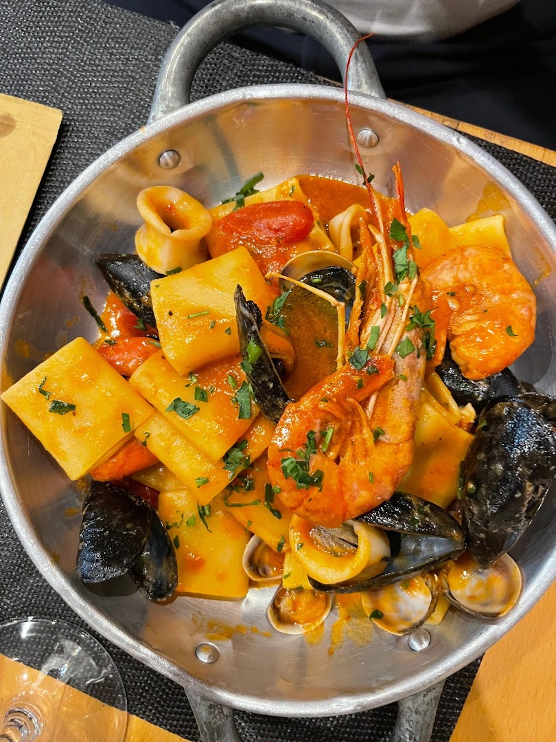 Stopesce - Pescheria con cucina