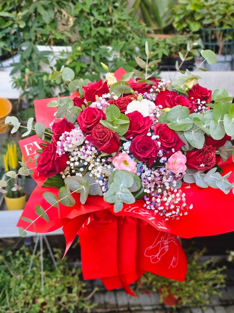 Storie di fiori di Pietro Ferraiuolo