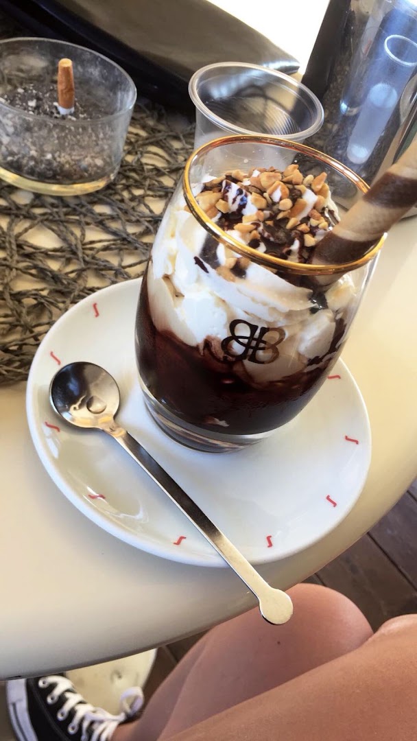 Stowaway Cafe Il Clandestino