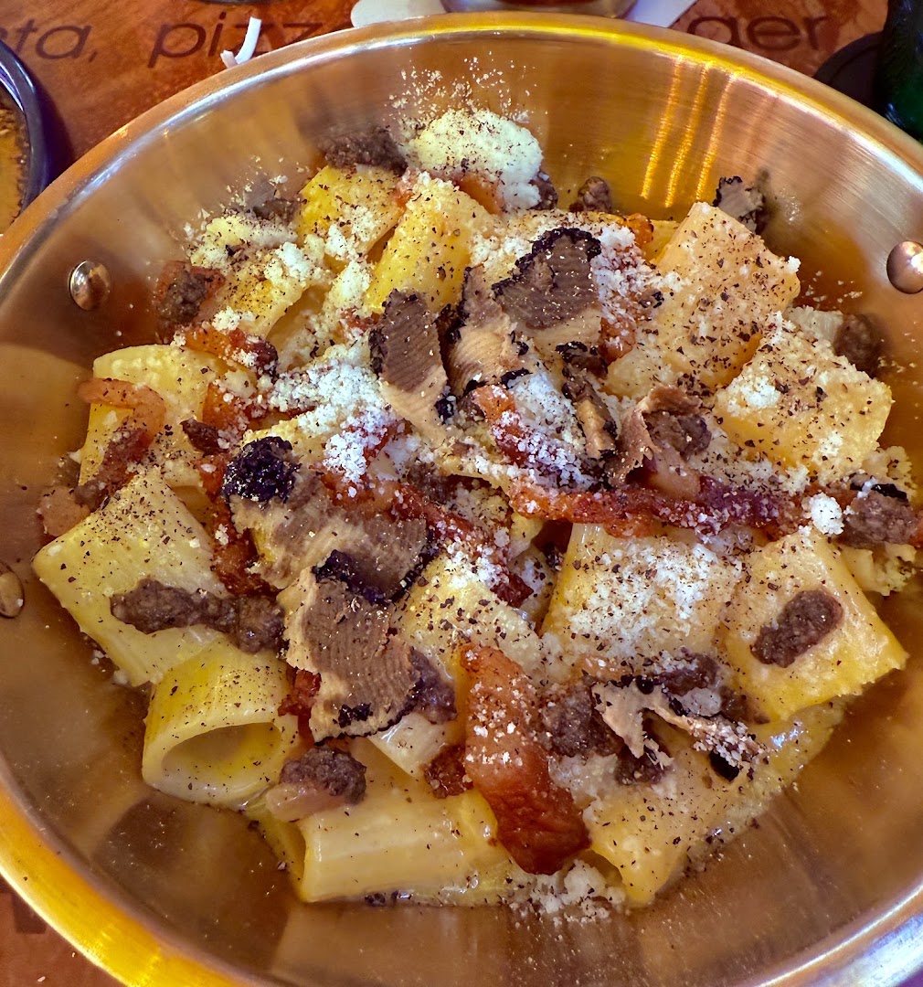STRADA- Pasta, Pizza & Burger Gourmet, Civitavecchia