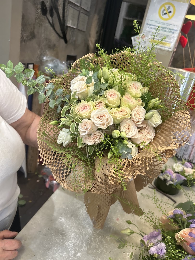 Strani Fiori Torino delivery, Torino