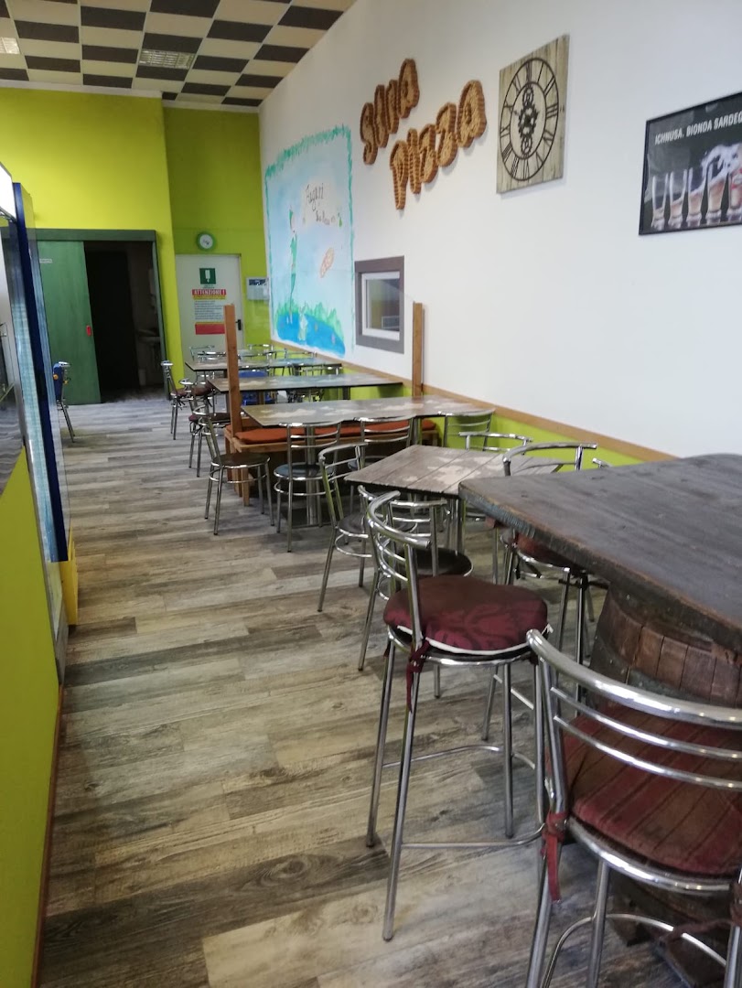 Strapizza bar pizza palestra compleanni