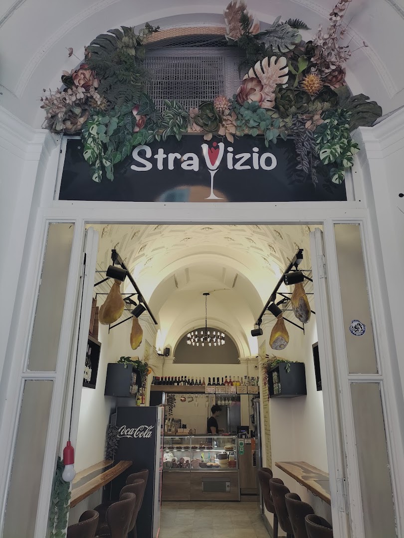 Stravizio, Pisa