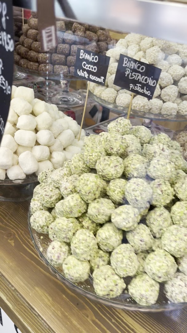 Stringhetto - Confetture & Cioccolato