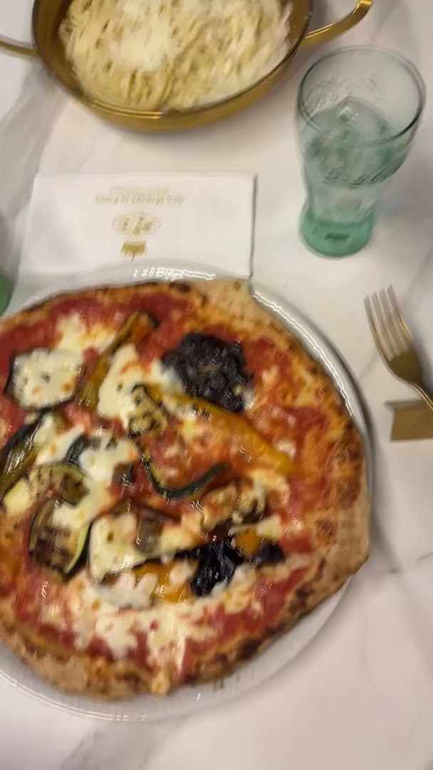 Sua Maestà La Pizza, Palermo
