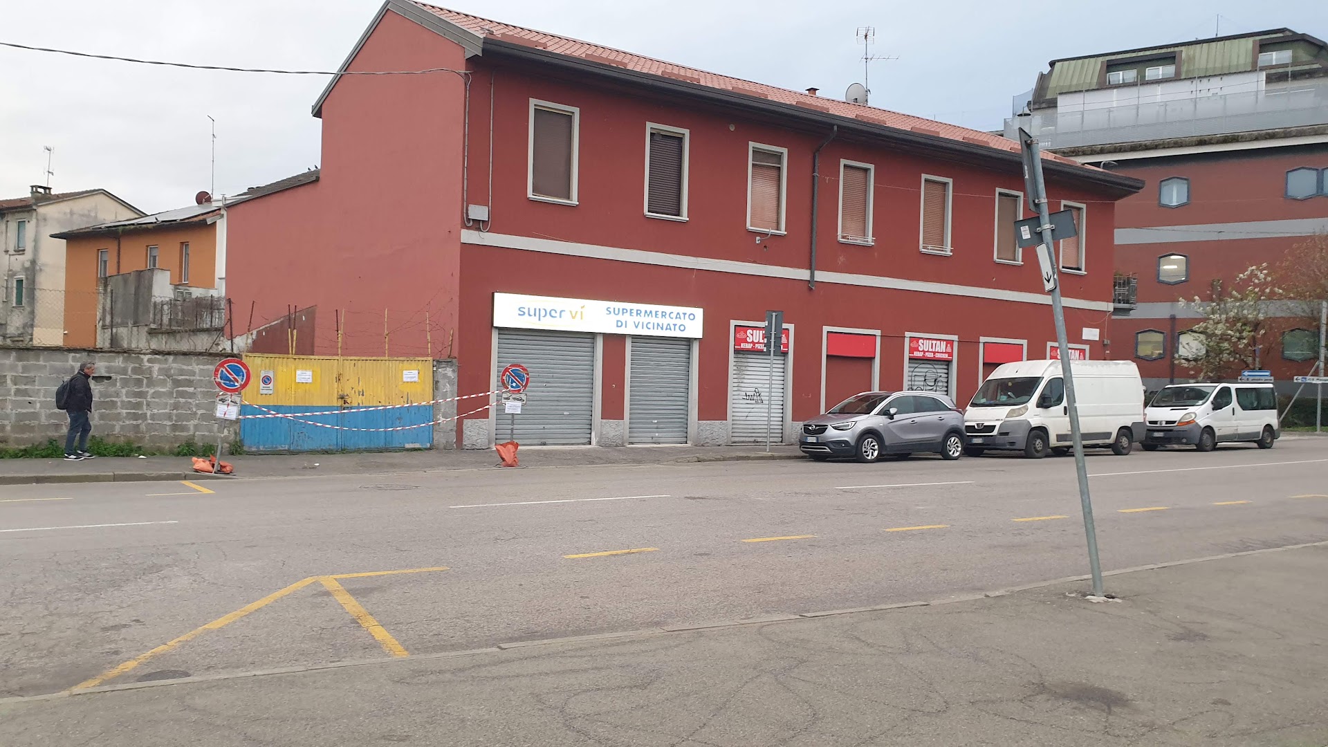 Sultan, Milano