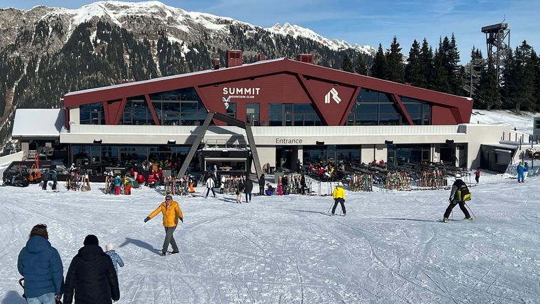 Summit Mountain Club