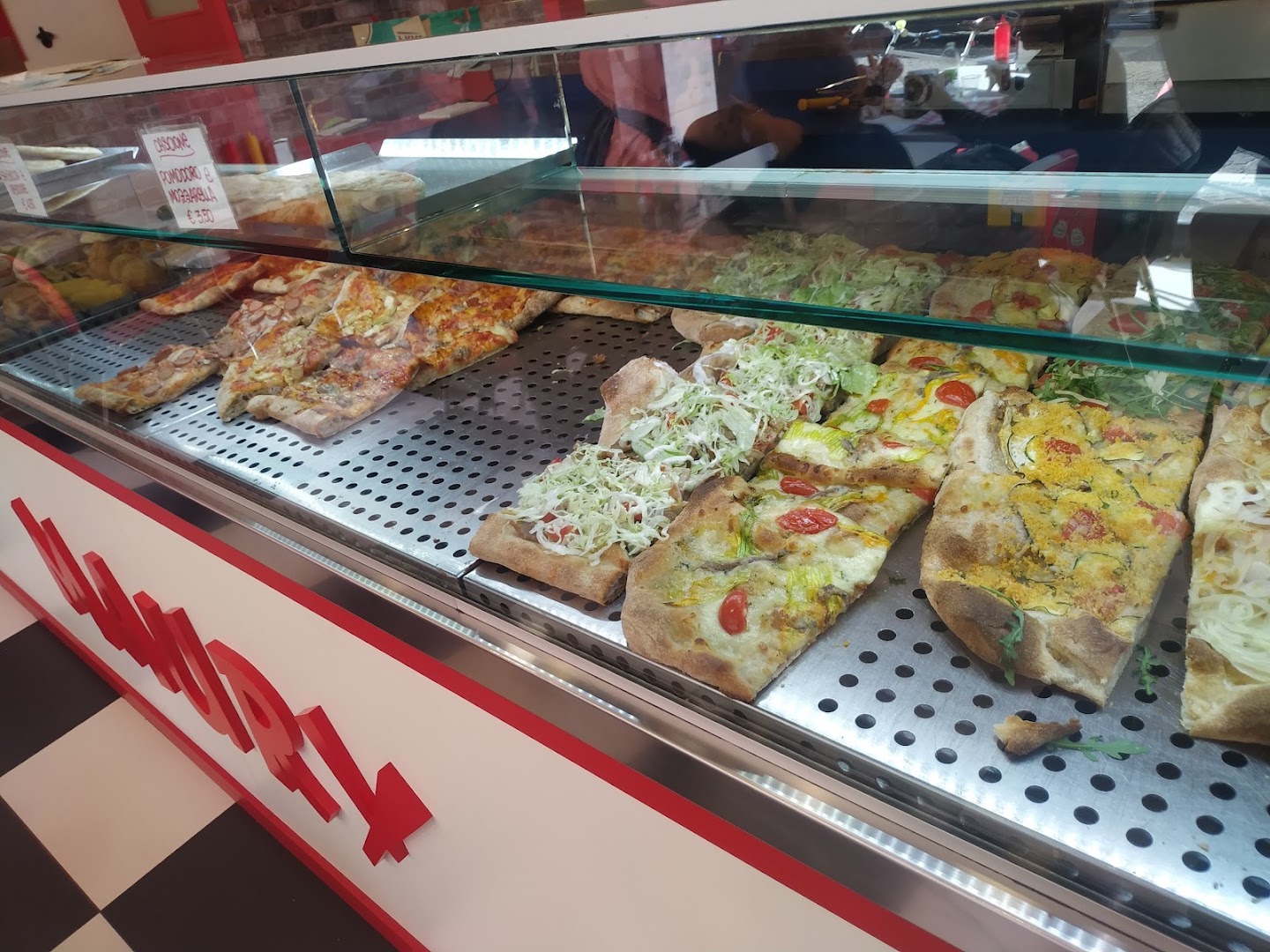 Super Mario Pizza Pesaro