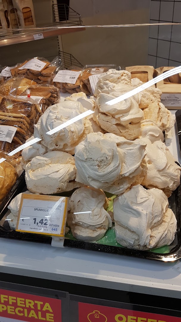 Superloria Supermercati Crai, Loria