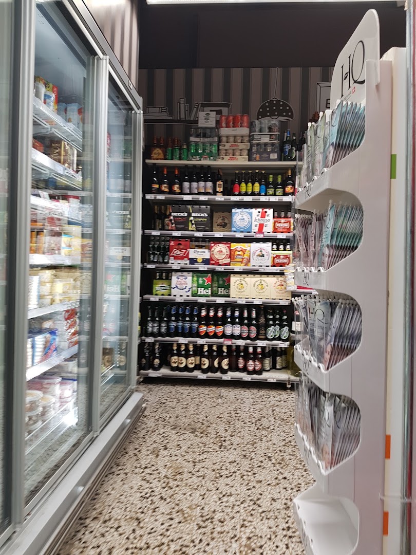 Supermercato Carrefour Express piazza repubblica 28